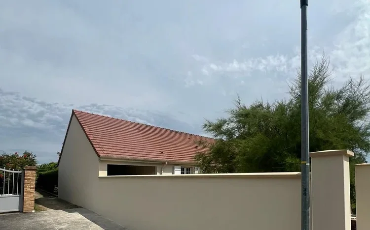 Garage 25 m² + clôture maçonnée et portail alu